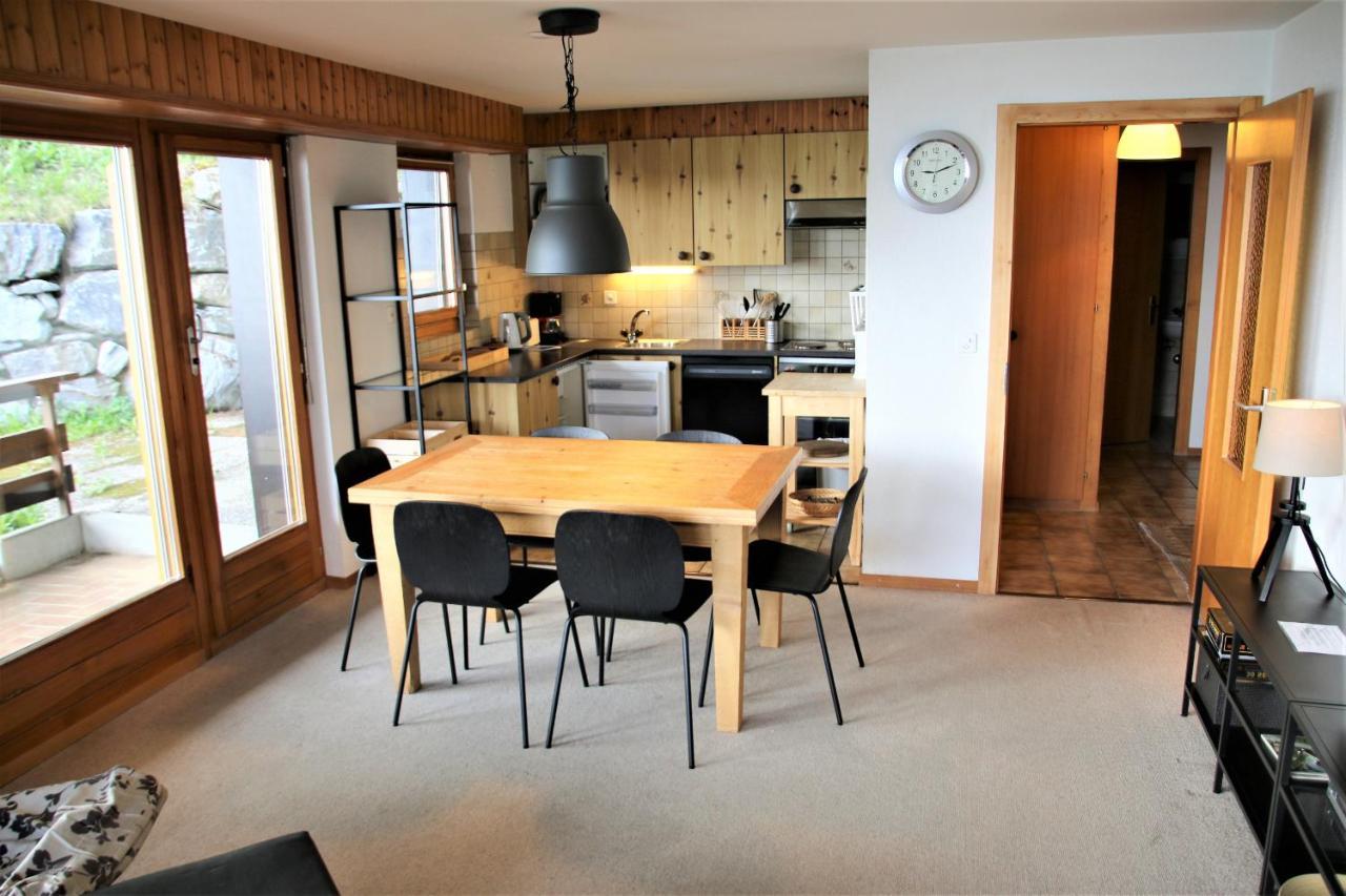 Oree Du Bois Pleasant & Cosy Apartments Sion Bagian luar foto